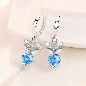 New Sterling Silver 925 Blue Crystal Fox Hoops earring set